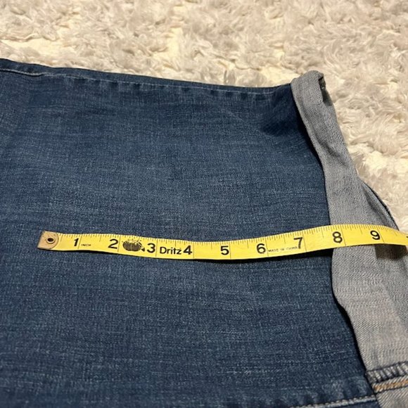 Levi's Classic Bermuda Jean Shorts 22W - Picture 7 of 7